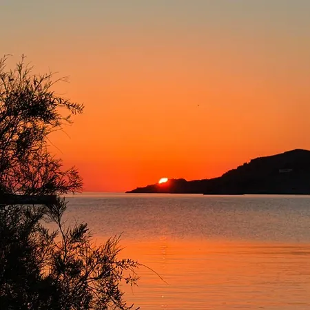 Katikia Cycladic Финикас